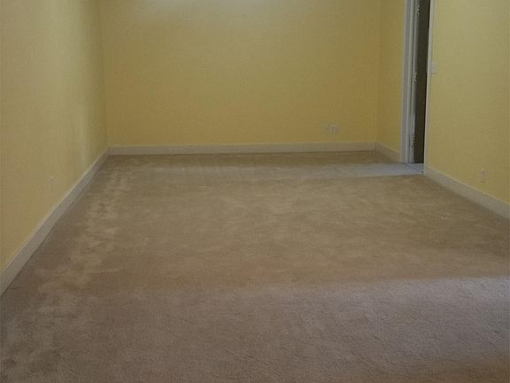 3rd image of 604 W Sheridan Ave #B