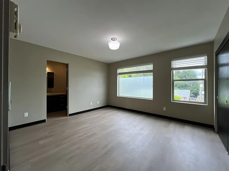 13758 SE Linden Ln — Photo 29