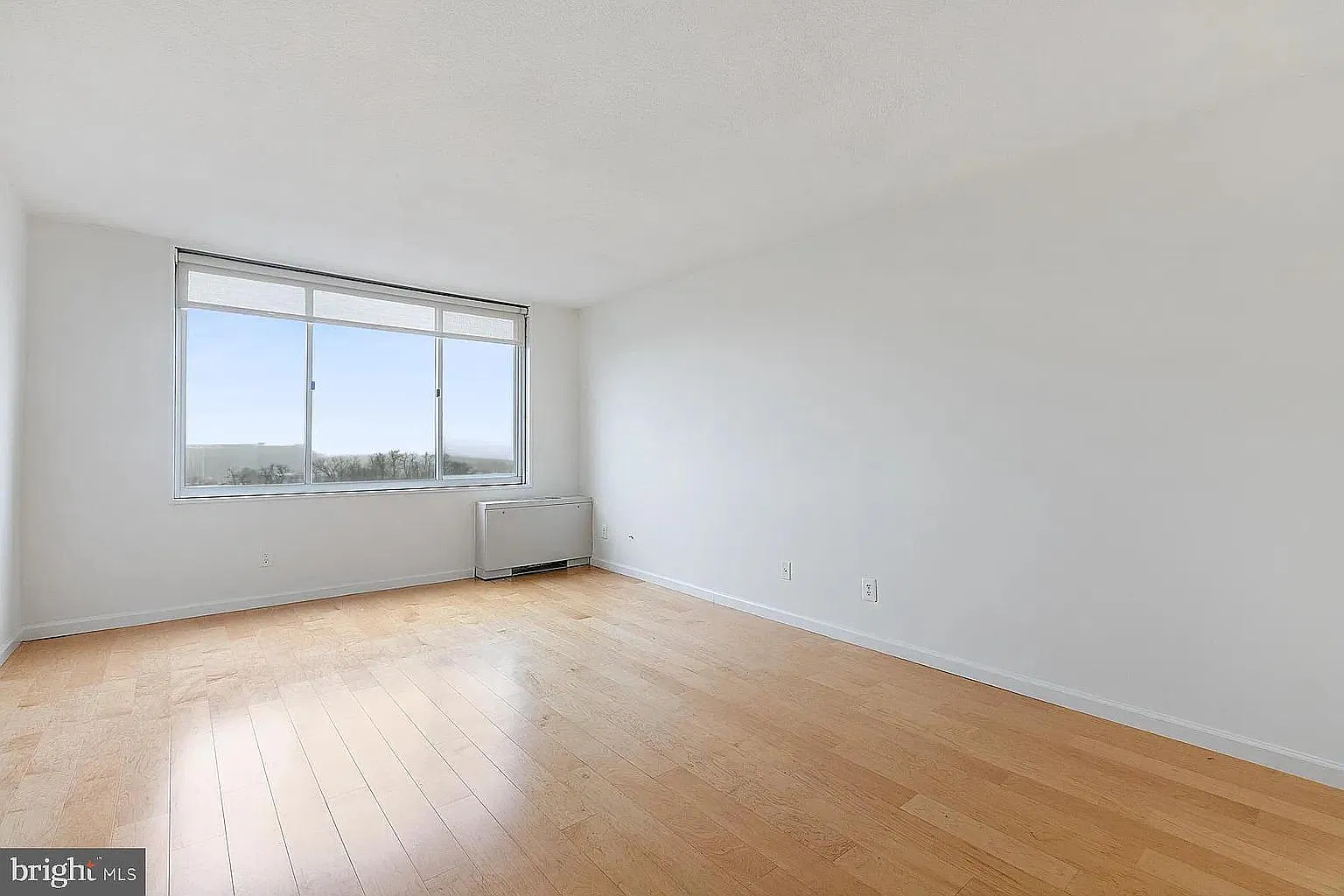 11801 Rockville Pike — Photo 2