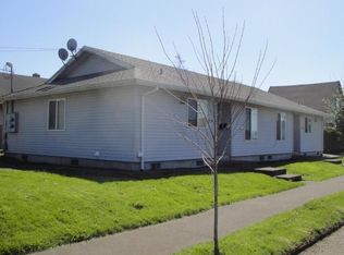 701 Laurel Ave, Tillamook, OR 97141