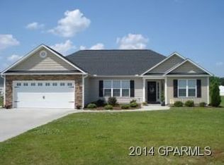 1920 Pollard Rd, Farmville, NC 27828