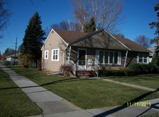 1919 6th St S, Moorhead, MN