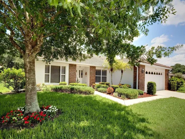 5809 Garden Lakes Majestic, Bradenton, FL 34203