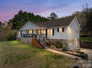 4624 S Olivers Cross Rd, Maiden, NC 28650