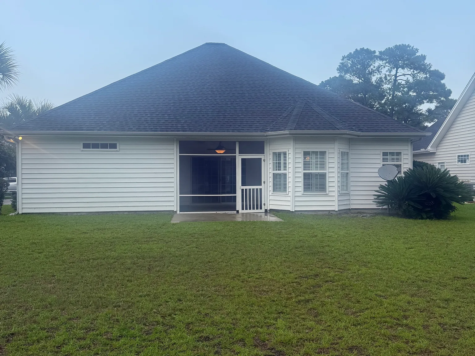 3 bed, 1750 sqft, $2,200 — Photo 3