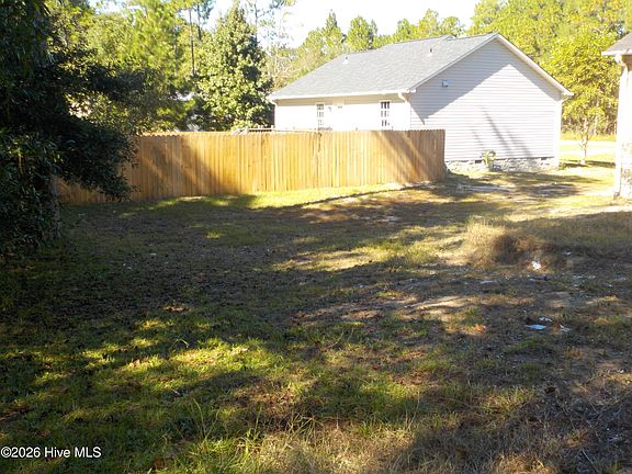 4th image of 285 Walnut Road