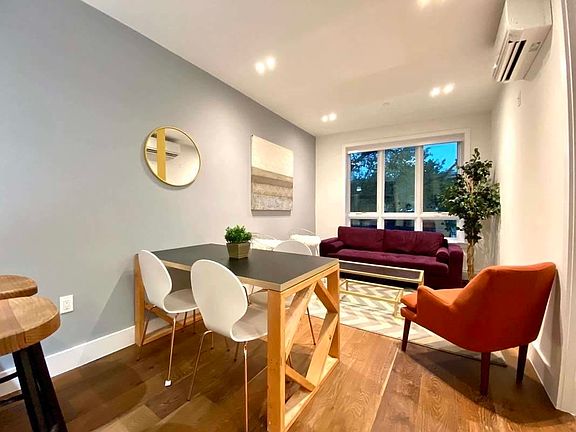 4th image of 471 Evergreen Ave #2FA