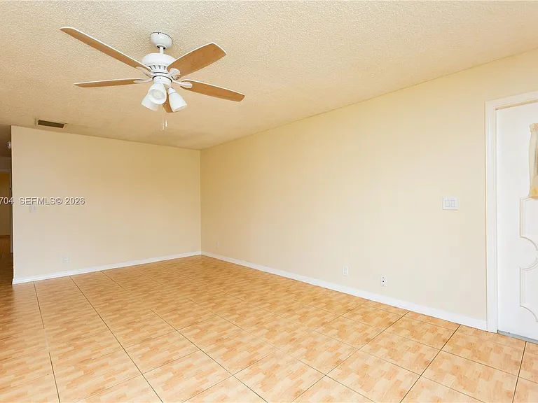1055 NW 83rd Ave #C47 — Photo 6