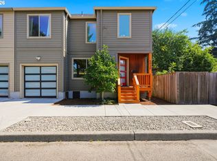 5930 SE 96th Ave, Portland, OR 97266