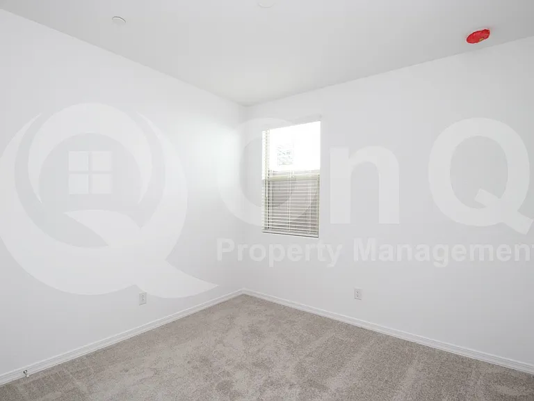 32470 N 122nd Ln — Photo 16