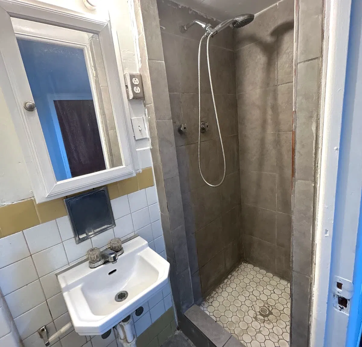 3 bed, 768 sqft, $775 — Photo 4
