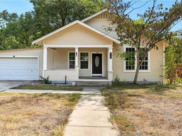 415 Elm St, Seguin, TX 78155