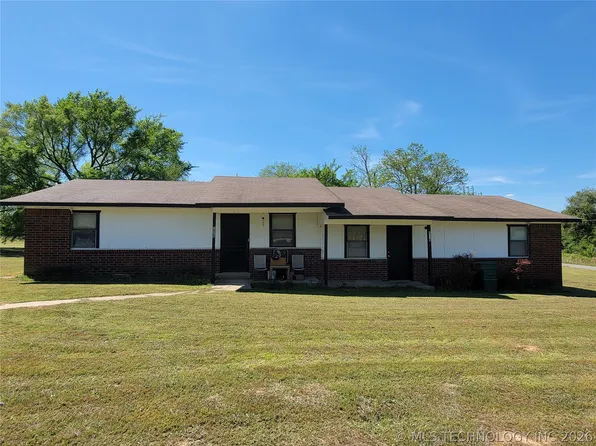 1923 N Maple St, Sallisaw, OK 74955