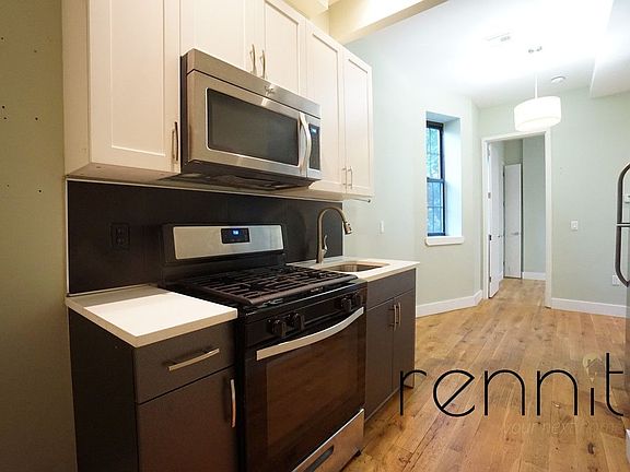 2nd image of 865 Greene Ave #203