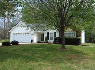 1214 Pebble Ln, Fletcher, NC 28732