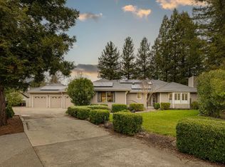 4711 Tee View Ct, Santa Rosa, CA 95405