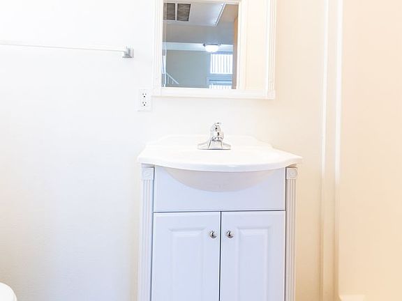5th image of 3614 Motor Ave APT 1