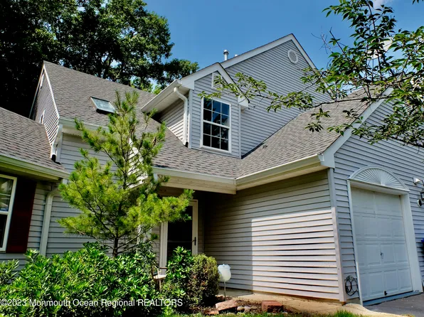 10 Commons Drive, Neptune Township, NJ 07753