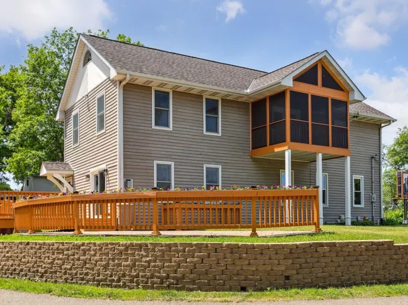 401 Highway 7, Excelsior, MN 55331