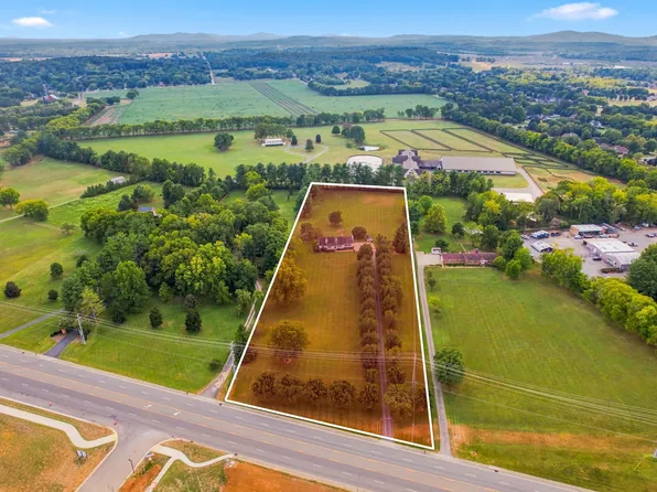 4881 Veterans Pkwy, Murfreesboro, TN 37128