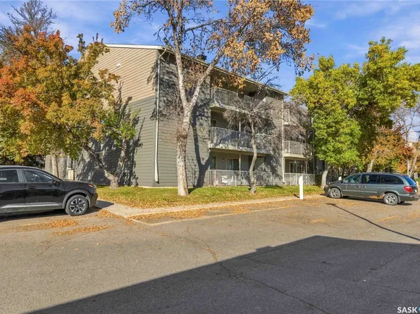 1121 McKercher Drive #201-A1, Saskatoon, SK S7H 5B8