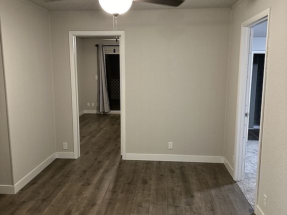 3rd image of 240 W 8th Ave