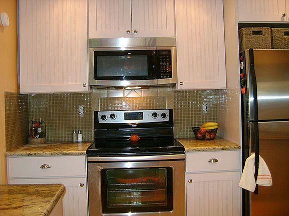 Glass Tile Backsplash