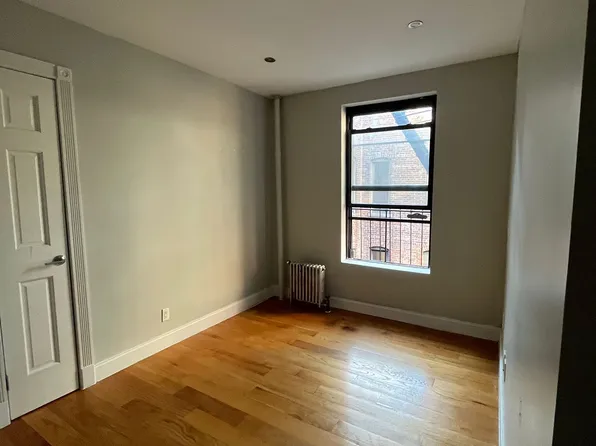 854 West 180th Street image 5 of 16