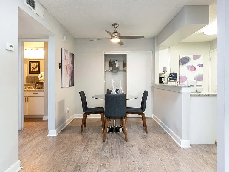 Sequoia floor plan dining area 1x1 750 sq ft