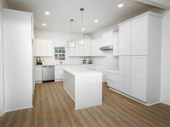 1300 N Main St, Salisbury, NC 28144