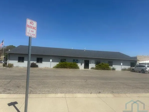 121 W Kidder St, Vermillion, SD 57069