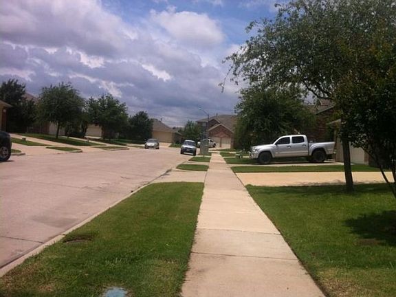 5th image of 948 Quail Creek Dr