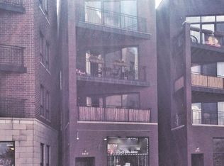 2417 W Madison St #4, Chicago, IL 60612