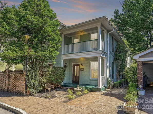 402 W 8th St, Charlotte, NC 28202