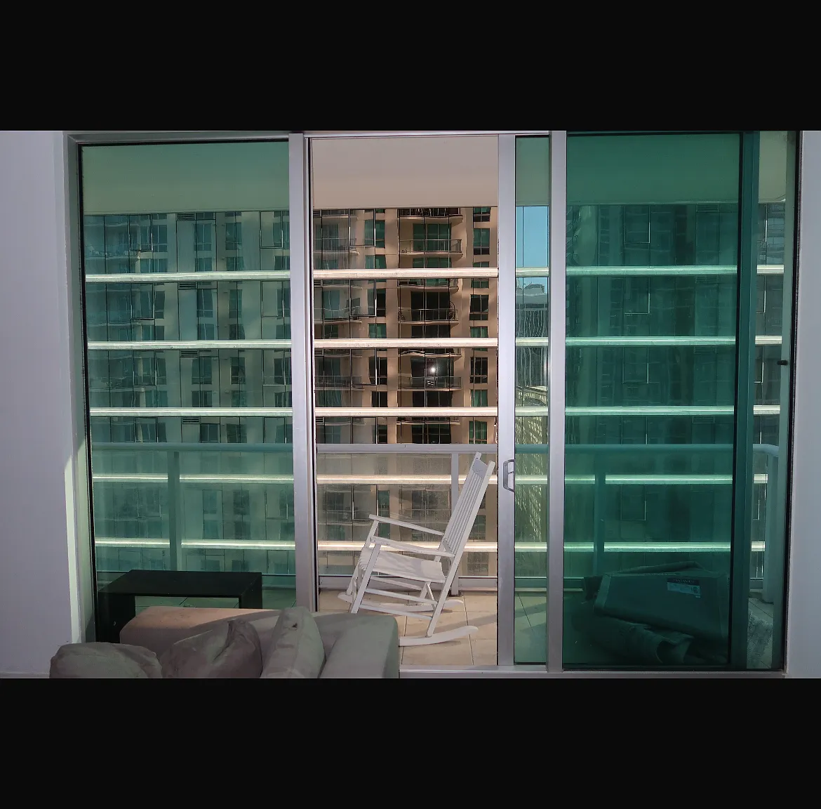 2 bed, 1262 sqft, $4,400 — Photo 3