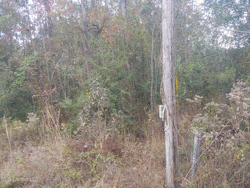 2nd image of 0 W Madison St #89