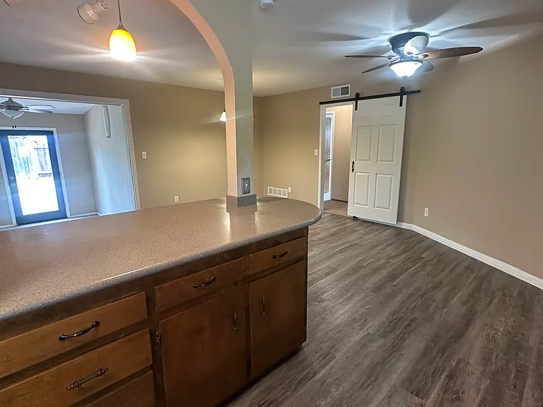3413 Joanna Dr — Photo 7