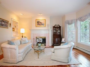 8 W Point Rd, Colorado Springs, CO 80906