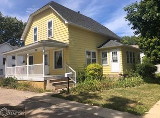 213 N Hall St, Algona, IA 50511