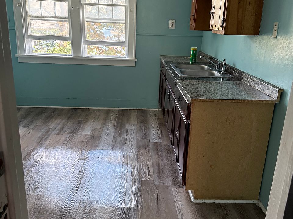 1st image of 563 Doat St