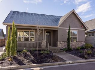 940 Woodfield Dr, Eugene, OR 97401