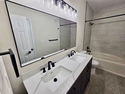 13504 Derry Glen Ct APT 201, Germantown, MD, 20874