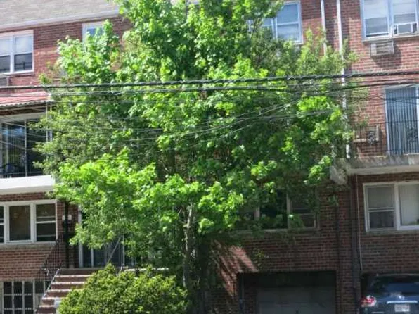 1424 E 102nd St, Brooklyn, NY 11236