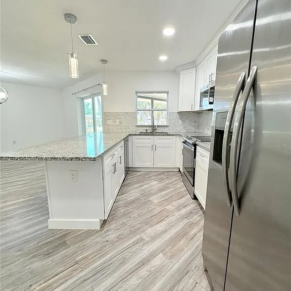 1081 Humboldt St — Photo 13