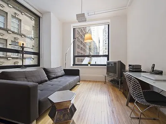 Sold by Realty Connect USA | media 16