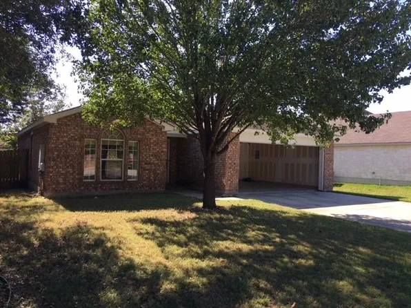 176 Johnnys Way, Kyle, TX 78640