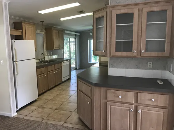 321 Water Landing Dr, Oak Hill, FL 32759