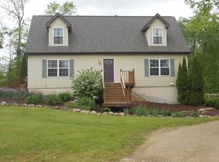 9557 Winegar Rd, Laingsburg, MI 48848