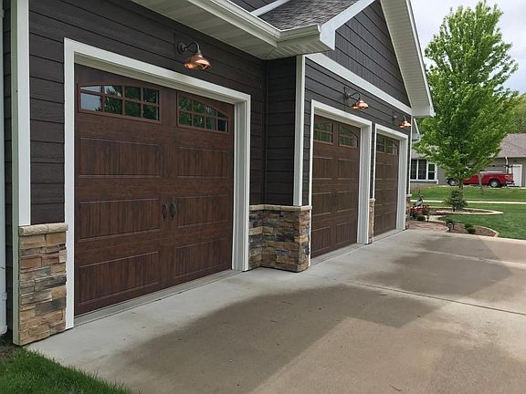 4th image of 13851 Elk Run Dr