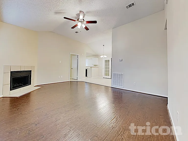 7814 Eastern Bluebird Dr — Photo 23